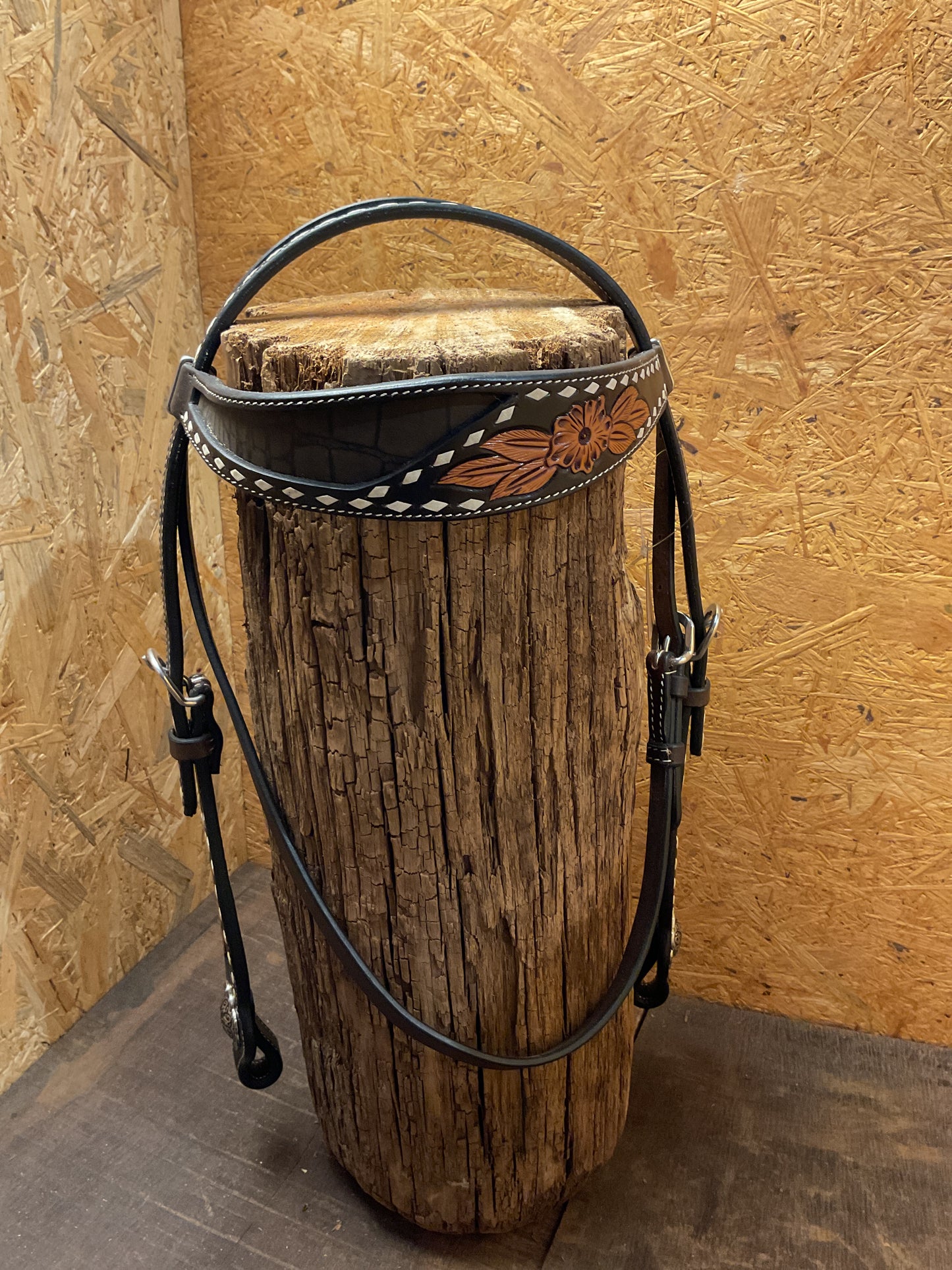 Kopfstück in schwarz „Einzelstück“