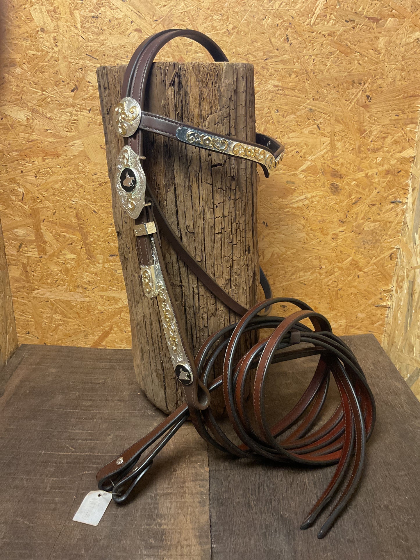 Kopfstück mit Silber „. Einzelstück „